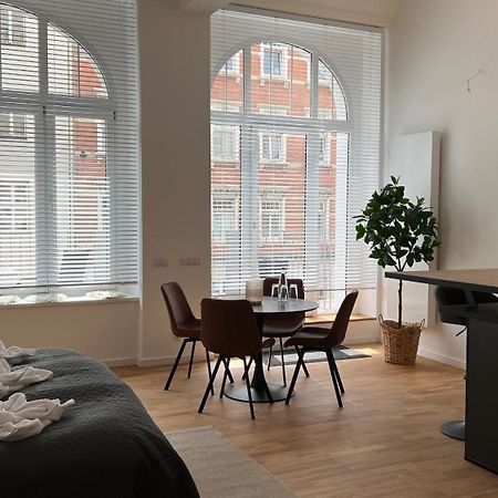 Neu! City-Loft-Apartment Im Goethe Palais I 5P I Lift I Parkplatz I Zentrum I Helios 아우에 외부 사진