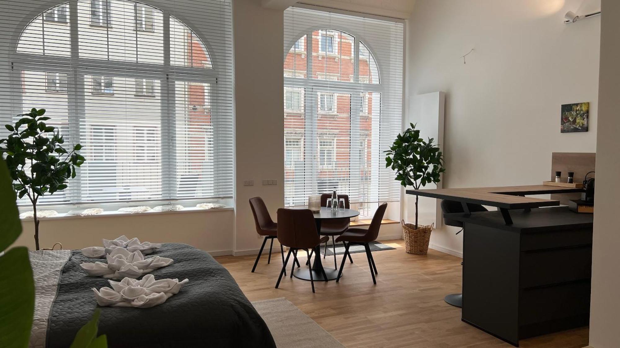 Neu! City-Loft-Apartment Im Goethe Palais I 5P I Lift I Parkplatz I Zentrum I Helios 아우에 외부 사진